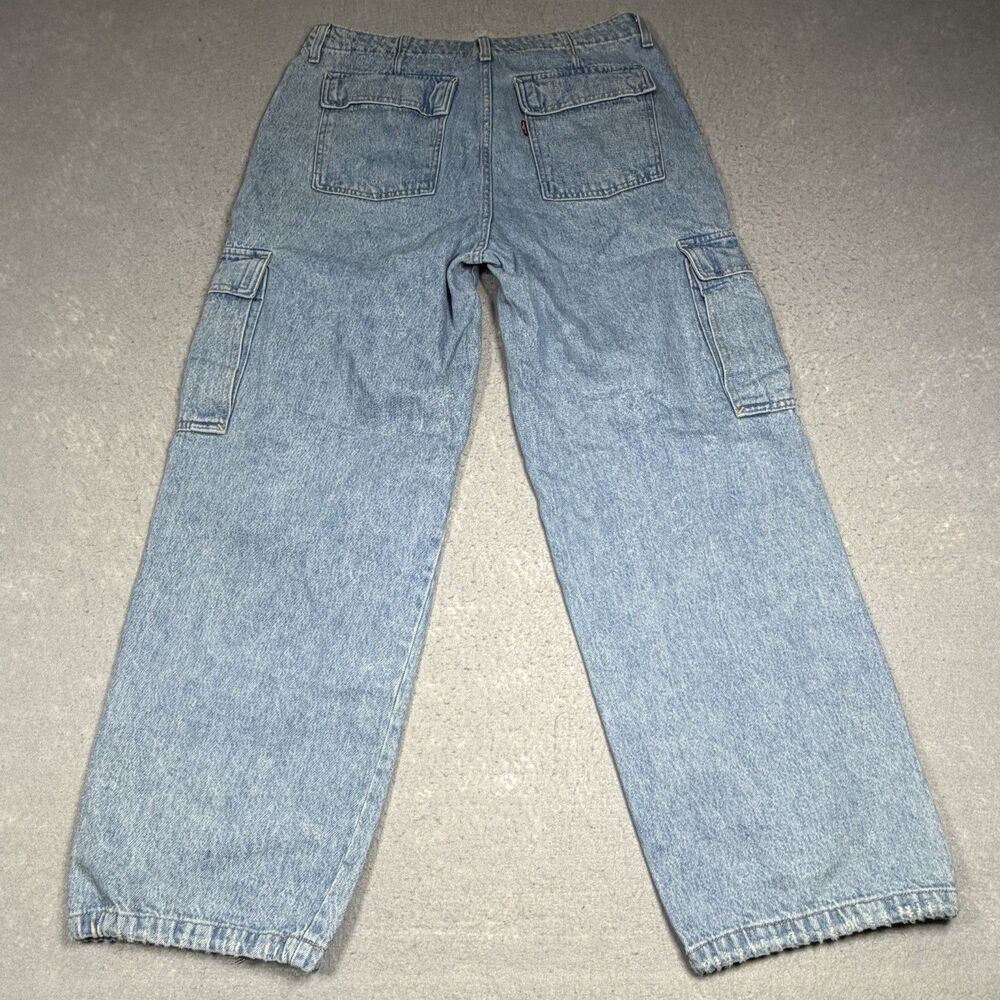 Levis 94 Baggy Cargo Jeans Women 30 Fits 32x39 Light Wash Wide Leg Utility Denim - Picture 9 of 16